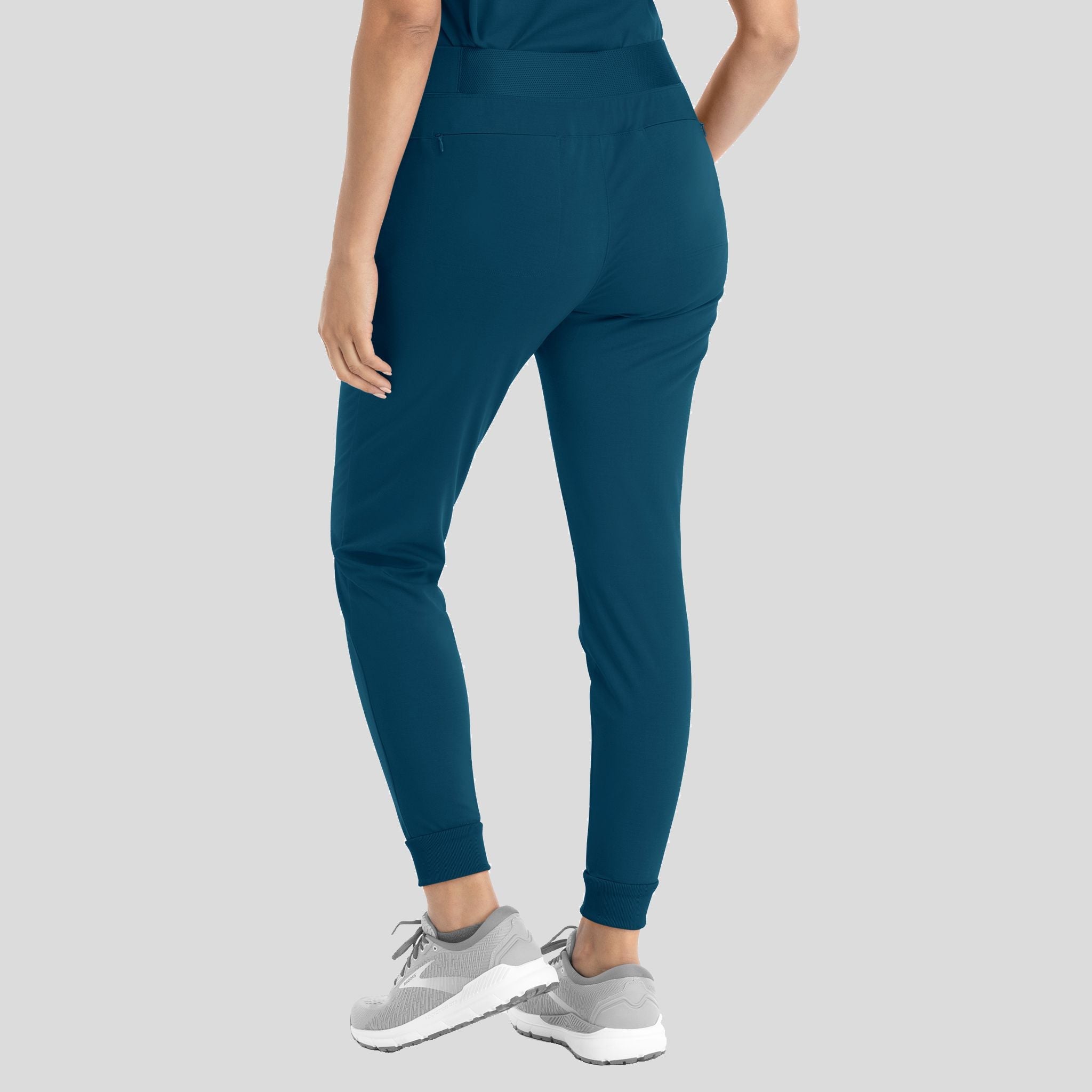 Maevn_Focus_60302_CARRIBEAN_BACK2